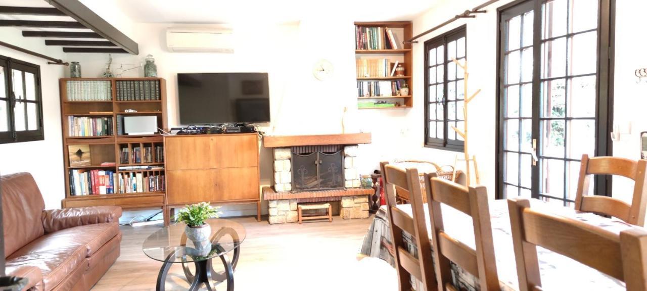Chalet Les Falaises Saint-Léonard Buitenkant foto